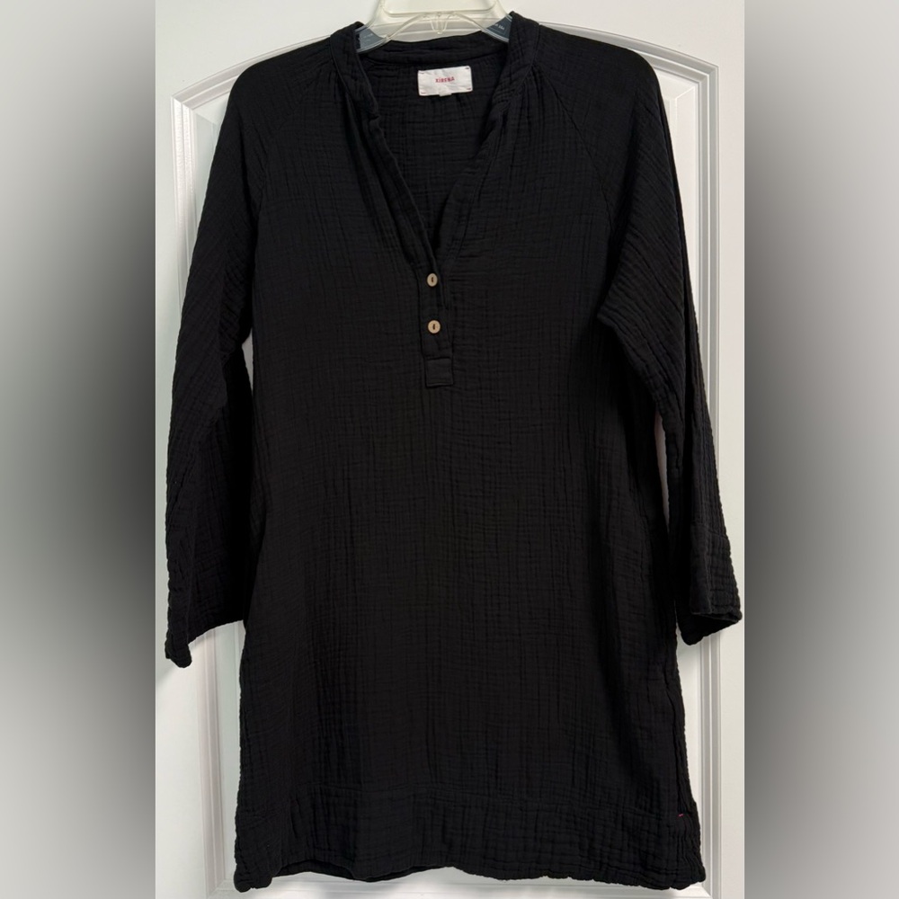 XiRENA Black Gauze Tunic with Red Logo Label